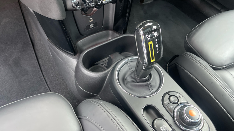 MINI Hatchback 135kW Cooper S Level 3 33kWh 3dr Auto Electric Hatchback